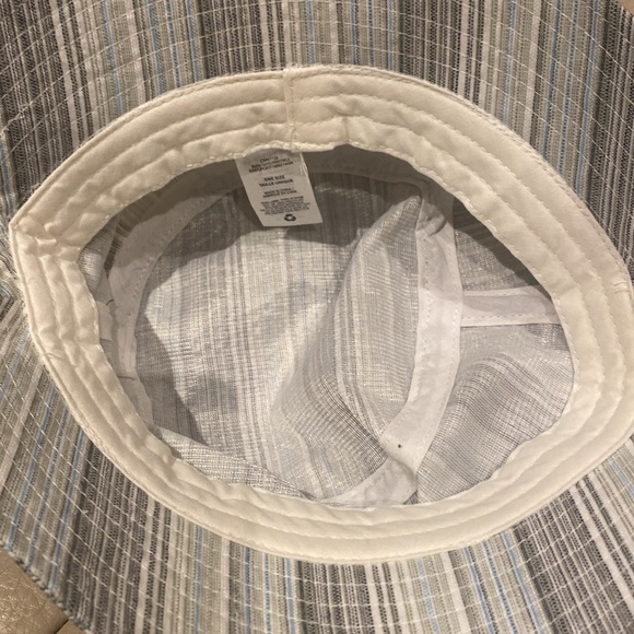 Bucket Hat - Picture 3 of 4